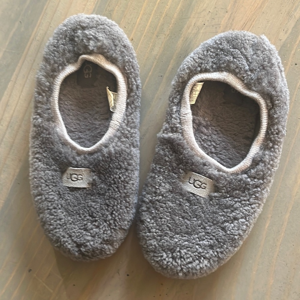 Ugg slippers